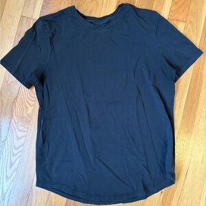 Lululemon Love curved hem t-shirt